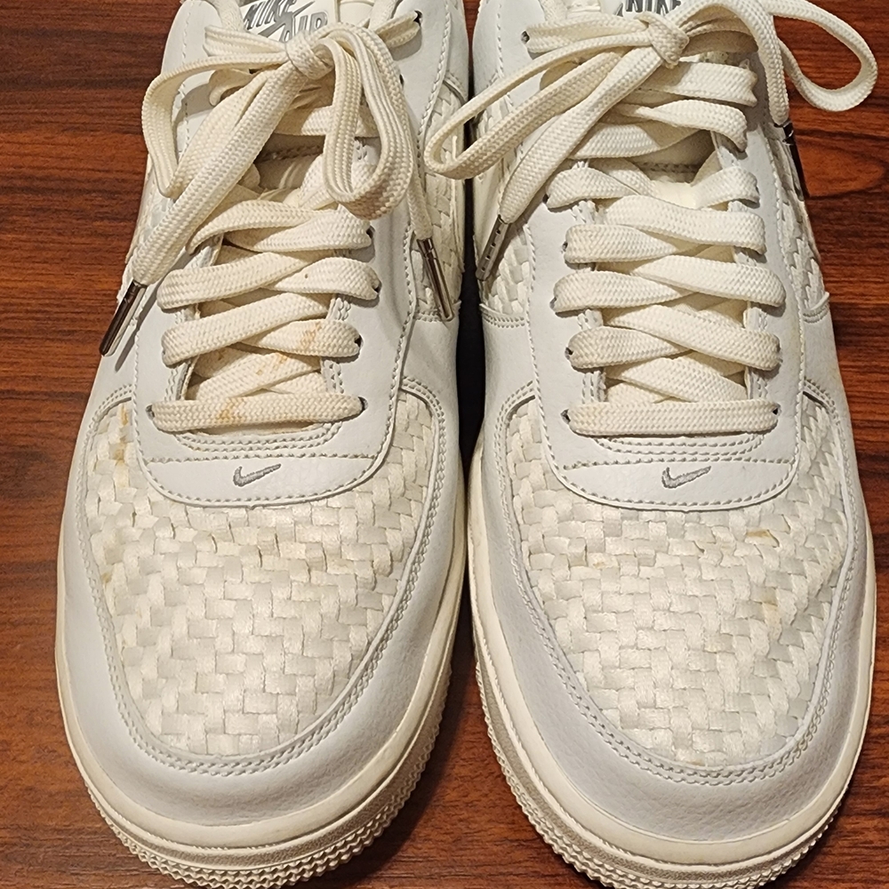 Nike Air Force 1 Low '07 LV8 "Summit White"